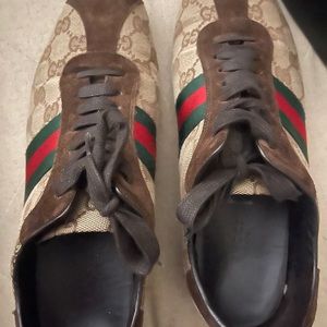 Gucci sneakers and bag